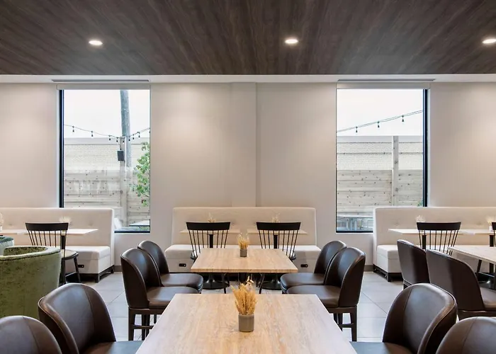Wyndham Garden Winnipeg Airport