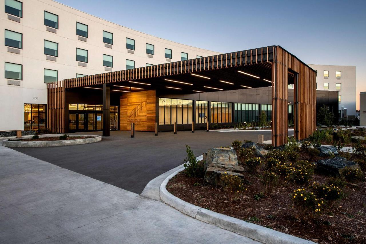 Wyndham Garden Airport